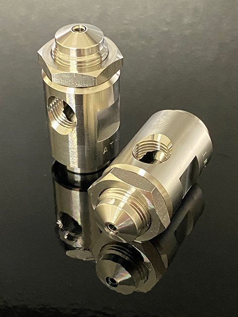 半导体与电子行业喷涂应用中二流体喷嘴的关键要求